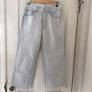Wide Leg Cropped Jeans